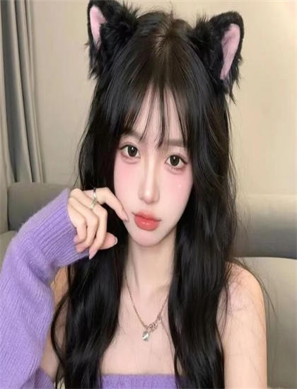 权威的《洋妹硬核玩具自慰》电影与电视剧比较：媒介差异与叙事特点